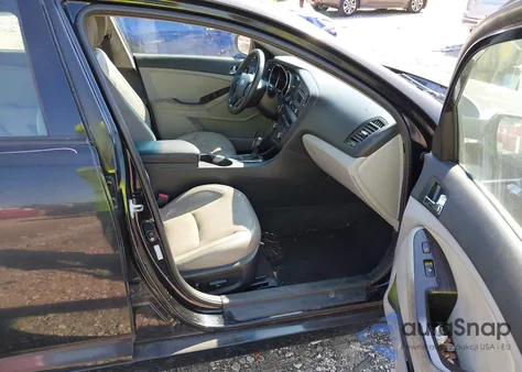 2011 Kia Optima Ex from USA, damaged, VIN KNAGN4A73B5053717